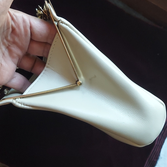 Vintage Ivory clutch - Picture 6 of 10